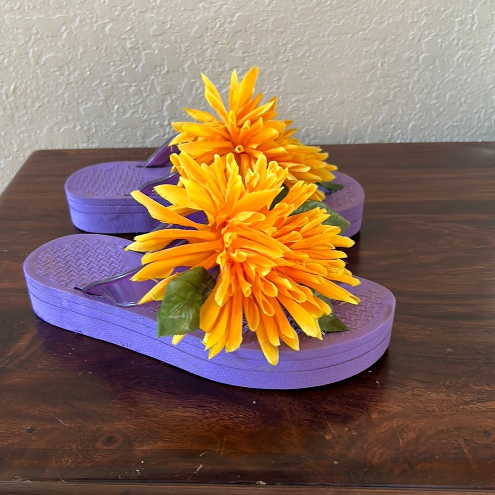 🌼🌼 flip flops size 38🌼🌼 could be great slippers as well.. beach or pool